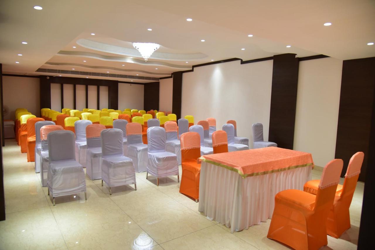 Hotel Crystal Grand Haldwāni المظهر الخارجي الصورة