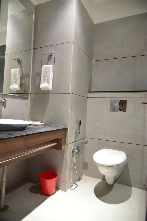 Hotel Crystal Grand Haldwāni المظهر الخارجي الصورة