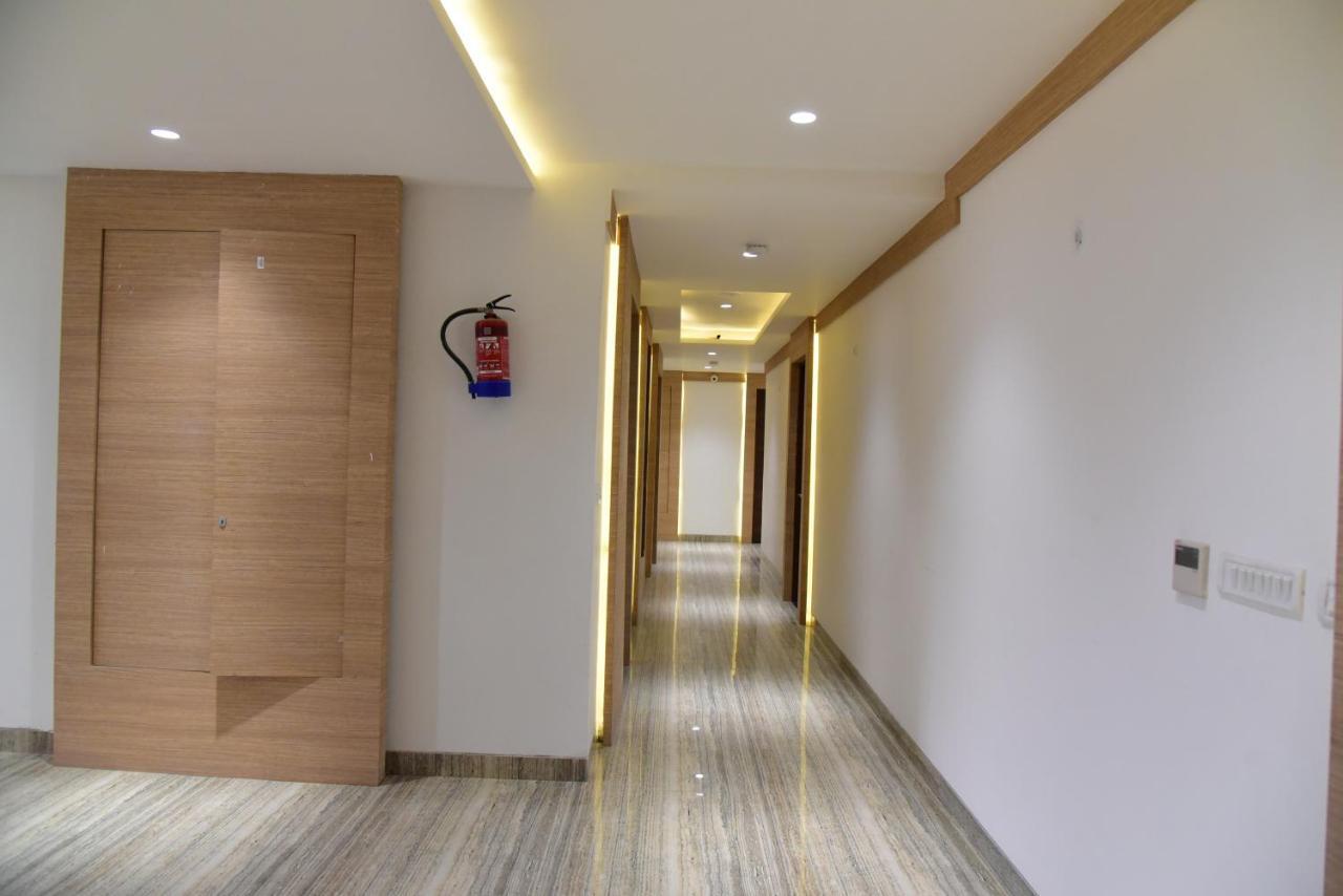 Hotel Crystal Grand Haldwāni المظهر الخارجي الصورة