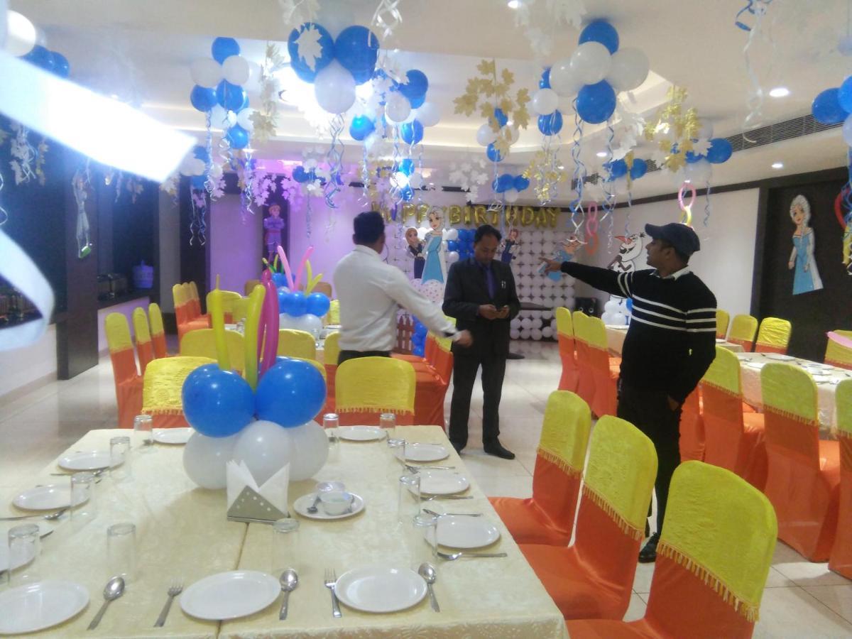 Hotel Crystal Grand Haldwāni المظهر الخارجي الصورة